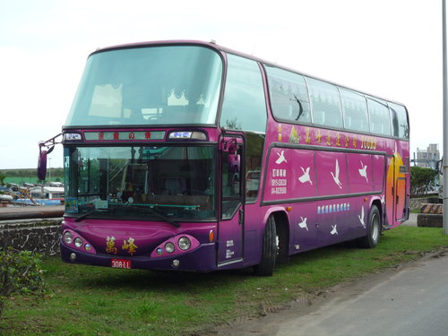 校車